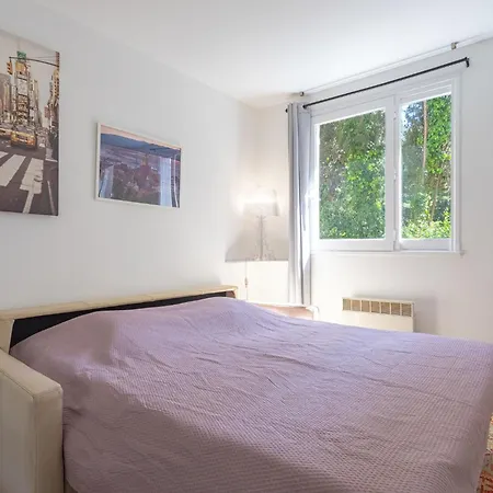 Апартаменты Studio Paris By Interhome Сен-Тропе